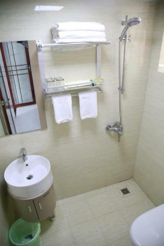 Dongmenju Apartment