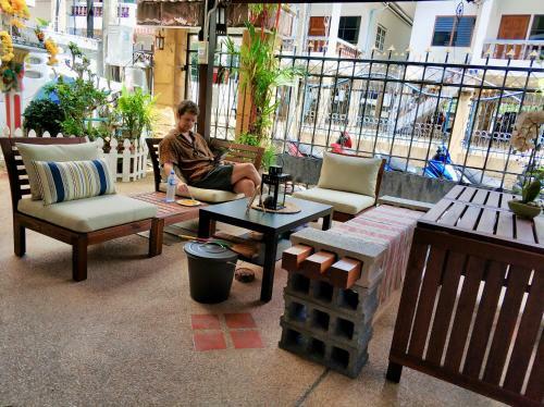 Hostal Waree's Guesthouse