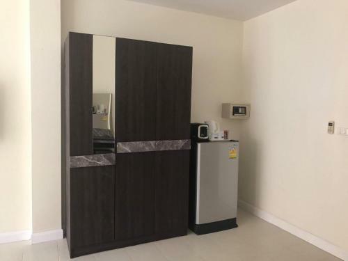 Hostal Gold Shop Room For Rent