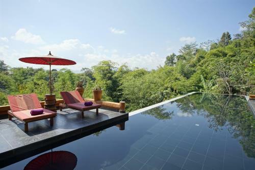 Hotel Phu Chaisai Mountain Resort & Spa