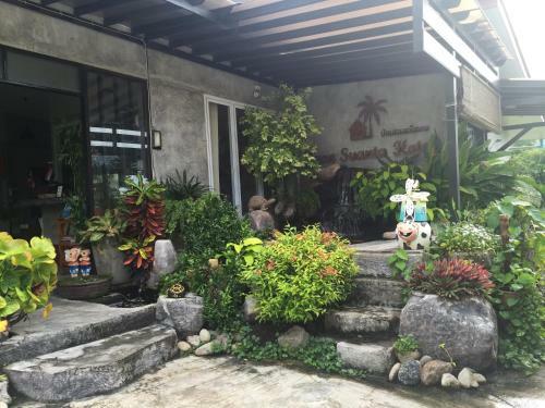 Baan Suan Ta Hotel