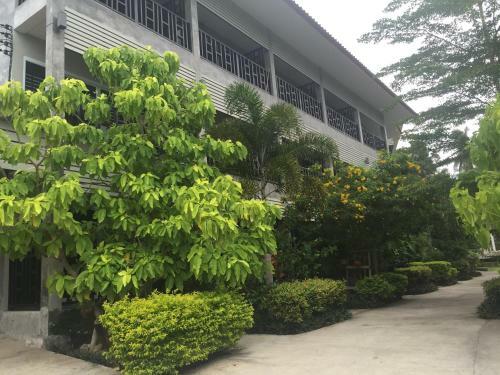 Baan Suan Ta Hotel