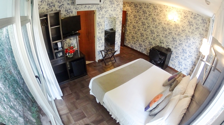 Ribera Sur Hotel