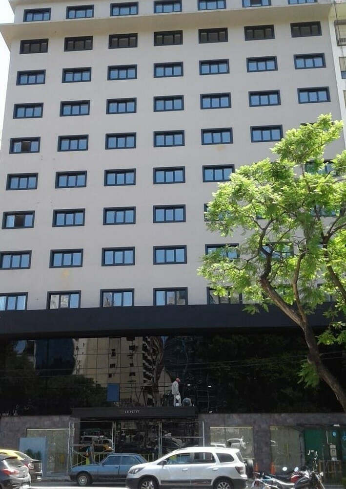 Hotel Salles