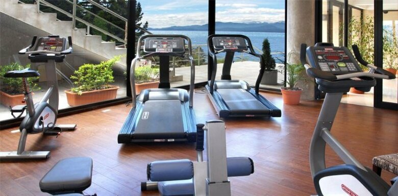 Hotel Cacique Inacayal Lake & Spa