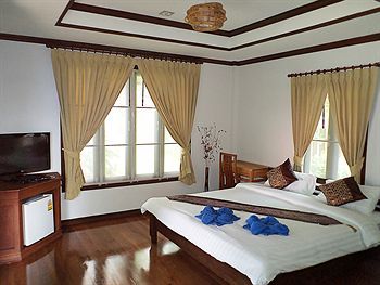 Hotel Blue Diamond Resort