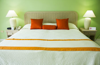 Dover Beach Hotel