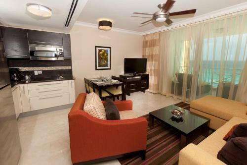 Hotel Ocean Two Resort & Residences