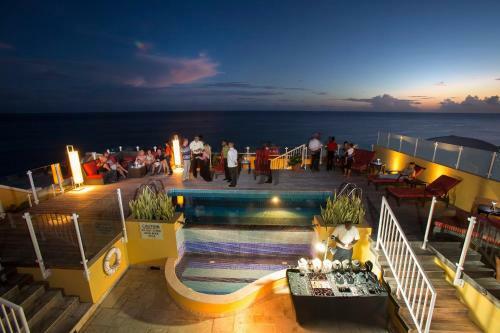 Hotel Ocean Two Resort & Residences