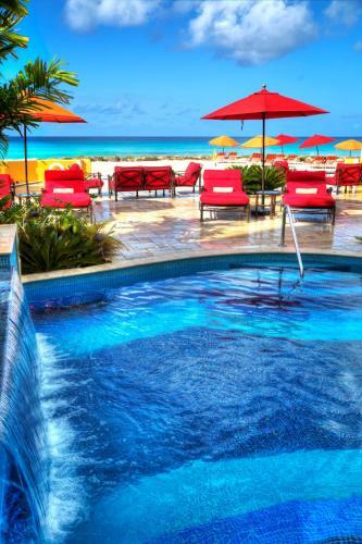 Hotel Ocean Two Resort & Residences