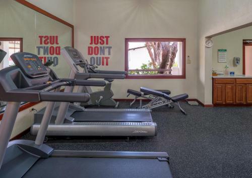 Sugar Cane Club Hotel & Spa