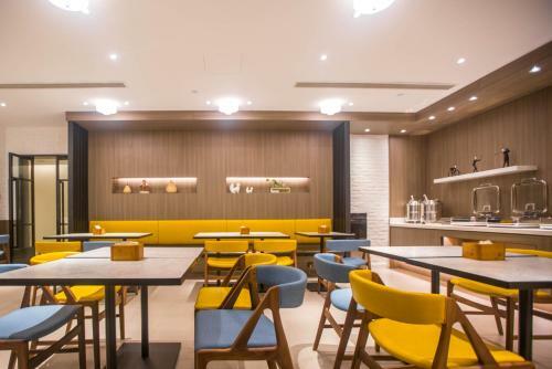Hotel Hanting Express Shanghai Plaza 66