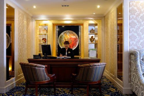 Merry Hotel Shanghai (former Rendezvous Merry Hotel Shanghai)