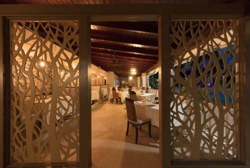 Villa All Seasons Resort