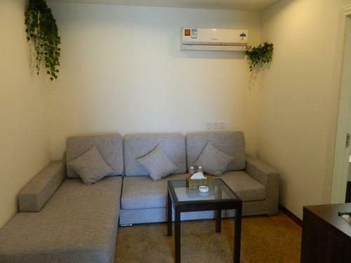 Coinfamily Hotel