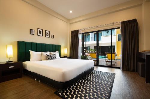 Buasri Phuket Hotel