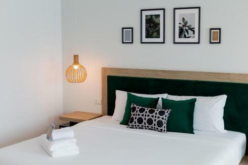 Buasri Phuket Hotel