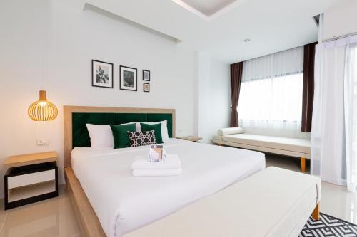 Buasri Phuket Hotel