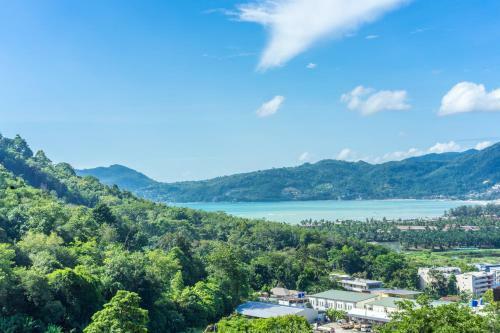 Sirirat Sea-view Villa