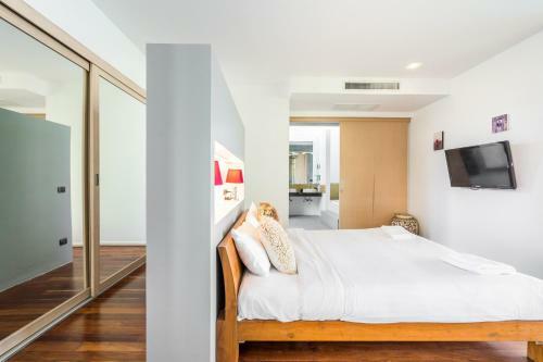 Sirirat Sea-view Villa