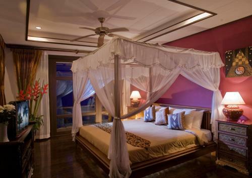 Hotel Paradise Island Estate