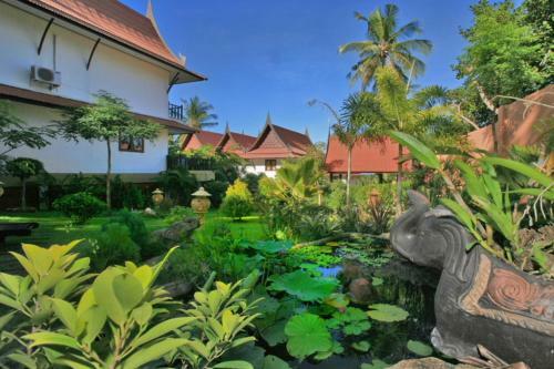 Hotel Paradise Island Estate