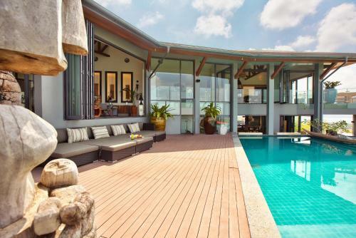 Villa Skyfall