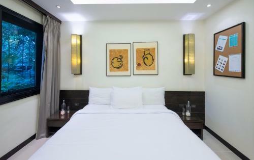 K- Hotel