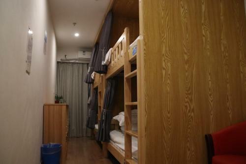 Posada The Phoenix Hostel Shanghai