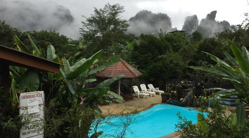 Hotel Khao Sok Morning Mist Resort
