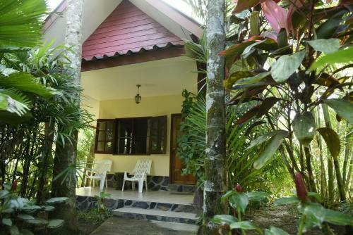 Hotel Khao Sok Holiday Resort