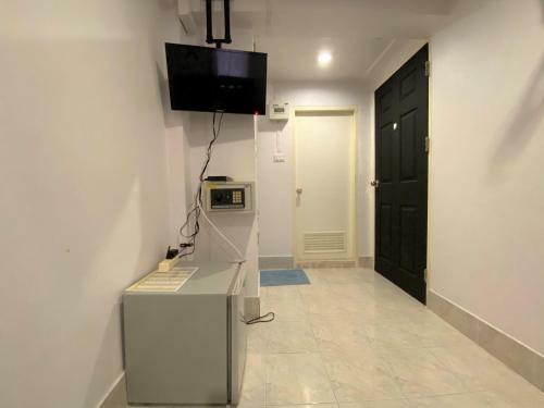 Hostal Som Guesthouse