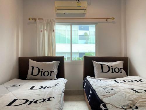 Hostal Som Guesthouse