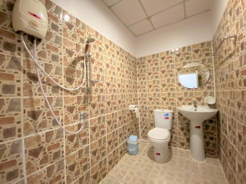 Hostal Som Guesthouse