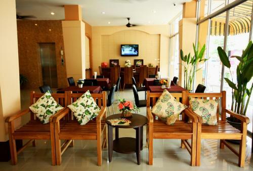 Hotel Breezotel