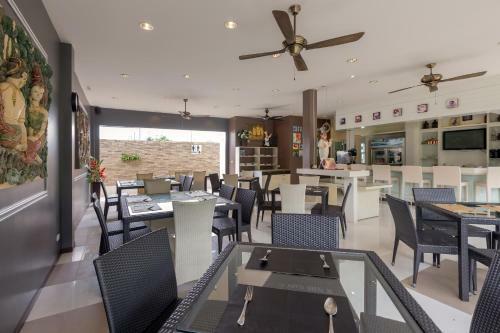 Aparthotel Kamala Regent Phuket Hotel