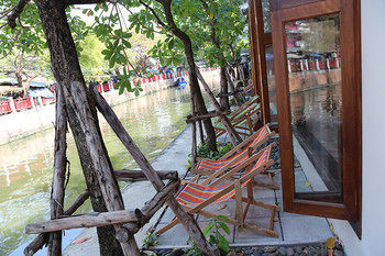 Hotel Villa Phra Sumen Bangkok