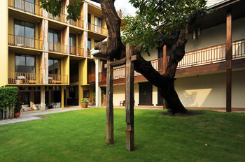 Hotel Villa Phra Sumen Bangkok