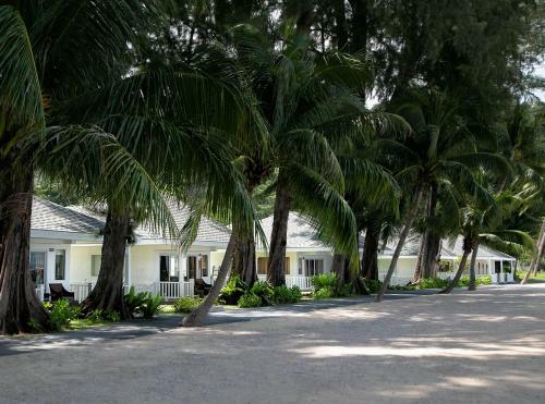 Hotel Thavorn Beach Village Resort & Spa Phuket