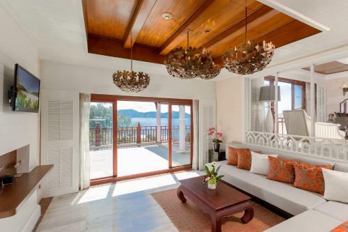 Hotel Thavorn Beach Village Resort & Spa Phuket