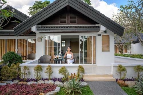 Hotel Thavorn Beach Village Resort & Spa Phuket