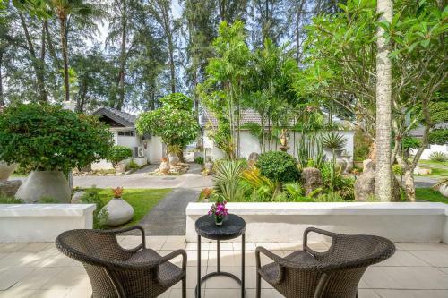 Hotel Thavorn Beach Village Resort & Spa Phuket