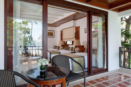 Hotel Thavorn Beach Village Resort & Spa Phuket