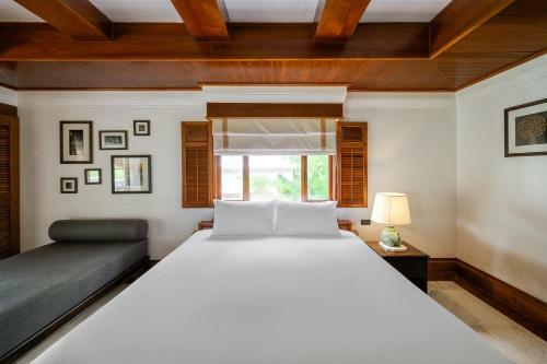 Hotel Thavorn Beach Village Resort & Spa Phuket