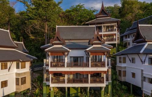 Hotel Thavorn Beach Village Resort & Spa Phuket