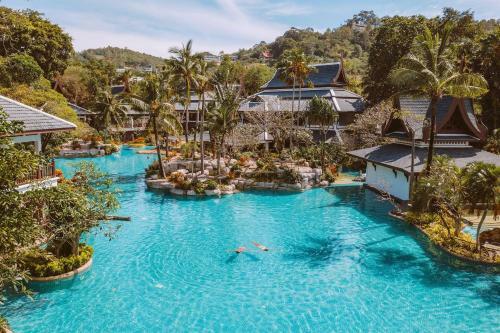 Hotel Thavorn Beach Village Resort & Spa Phuket