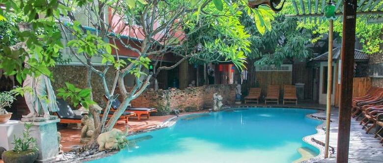 Albergue Sakul House