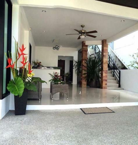 The Seashore Kamala Service Apartment