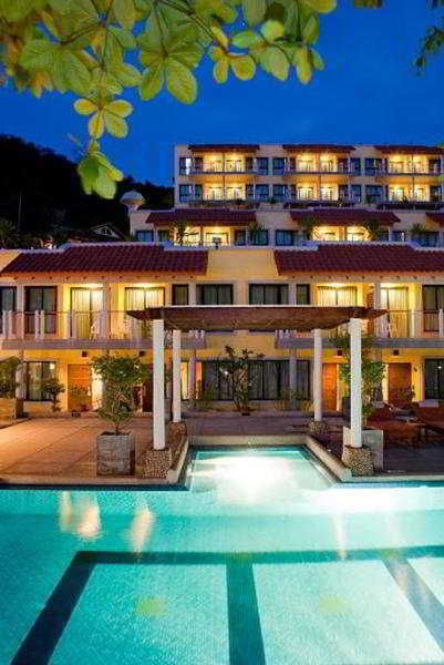 Hotel By The Sea