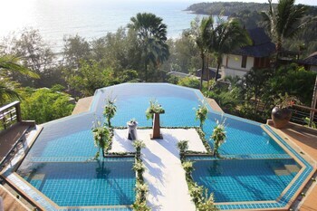 Hotel Ayara Hilltops